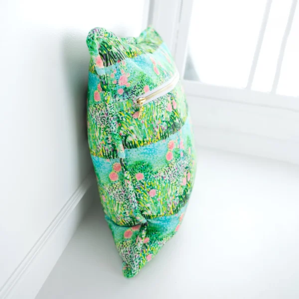 Pair of Pink Roses on Green 20" Decorative Corded Pillow Covers - Image 7